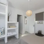 Rocabella Just 100m From Glyfada Villa Kastrákion