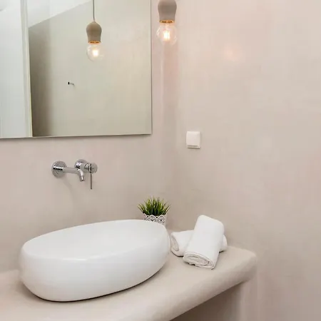 Villa Rocabella Just 100M From Glyfada Beach * Kastrákion