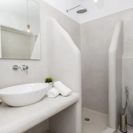 Villa Rocabella Just 100M From Glyfada Beach *