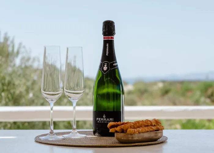 Villa Rocabella Just 100M From Glyfada Beach