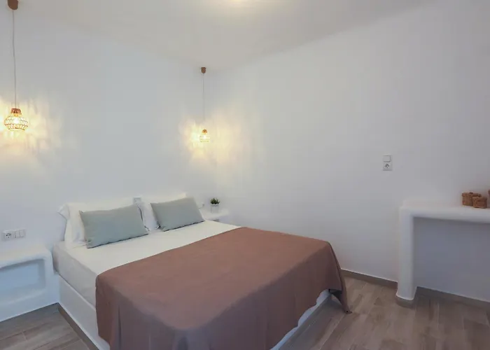 Villa Rocabella Just 100M From Glyfada Beach *