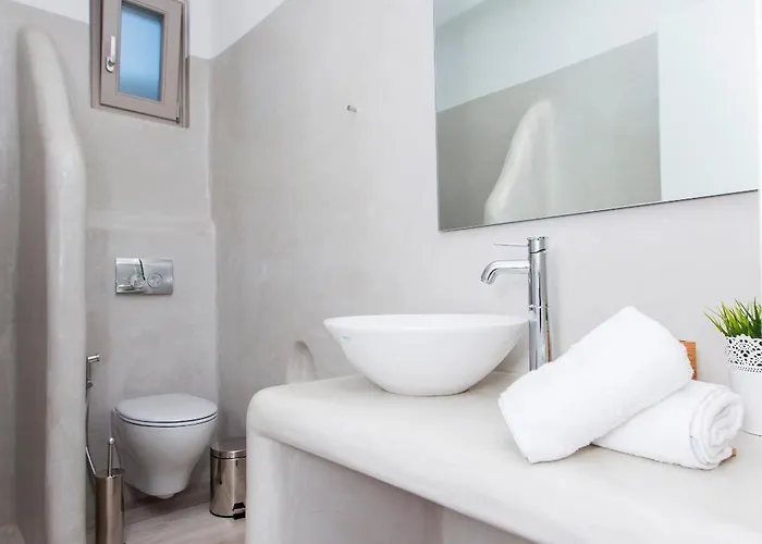 Villa Rocabella Just 100M From Glyfada Beach